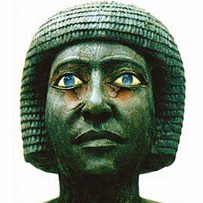 5. dynastia (2400 p.n.l.), drevená socha neznámeho egyptského šľachtica